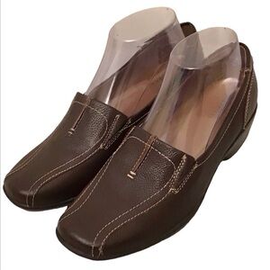 SoftShoe 7.5 Farrah By Medicus Leather Shoes Women’s Slip On Loafers Brown